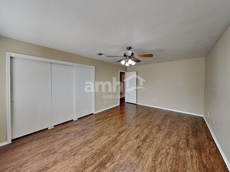 Building Photo - 4407 Cisco Valley Dr