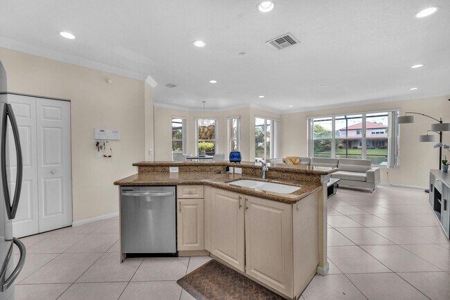 Building Photo - 16389 SW 31st St