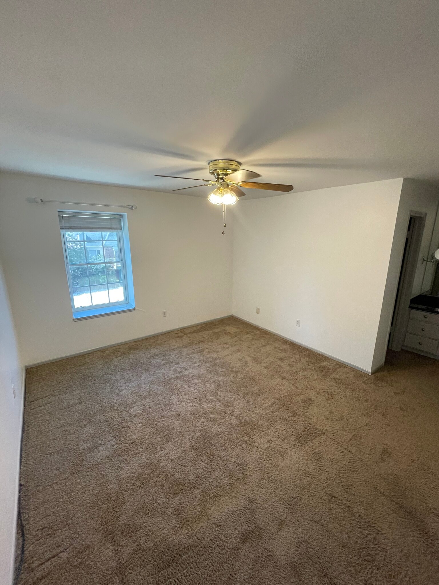 Master Bedroom - 361 N Post Oak Ln