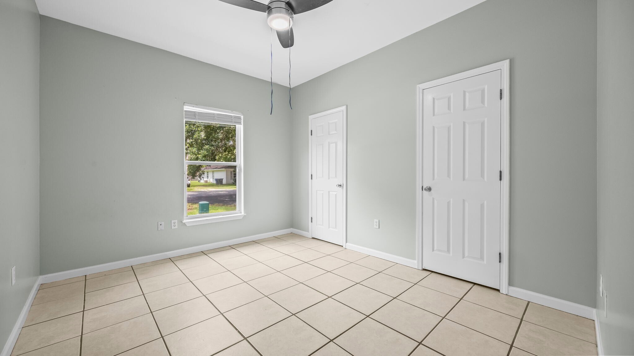 Master Bedroom - 601 S Cedar St