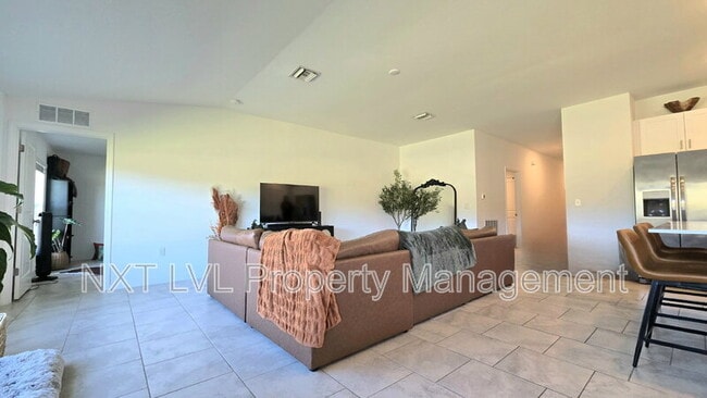 Building Photo - 4049 Villa Doria Ct