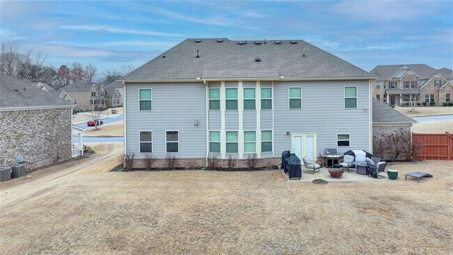 Building Photo - 5525 Nesmith Ct