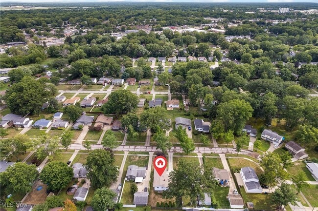 Building Photo - 23938 Delmere Dr