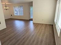 Building Photo - 17987 SW 115th Ave