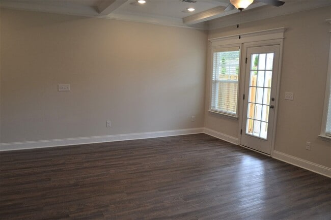 Building Photo - 154 Canton Park Ave