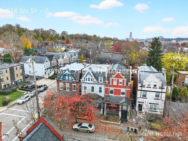 Building Photo - 918 Ivy St