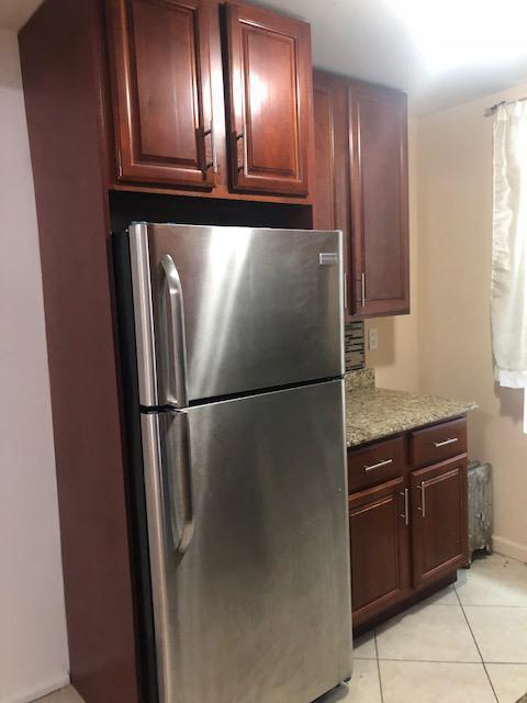 Building Photo - 2131 Bruckner Blvd