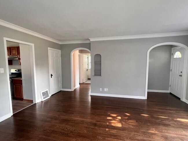 Building Photo - 4051 N 45th St