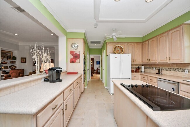 Building Photo - 19 Wild Meadow Ct