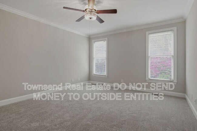 Building Photo - 200 Litchfield Pl