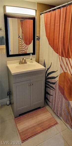 Building Photo - 3327 Seminole Cir