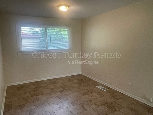 Building Photo - 3901 167th Pl