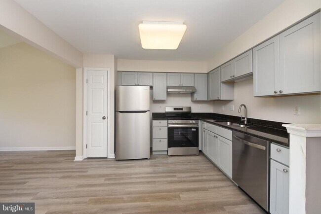 Building Photo - 401 Jene Ct