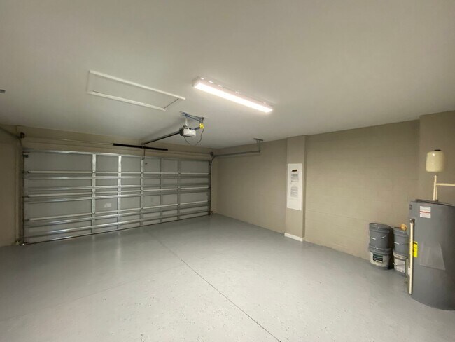 Building Photo - 13709 SW 40th Cir