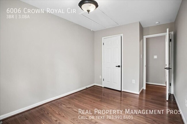 Building Photo - 6006 Crown Royal Cir