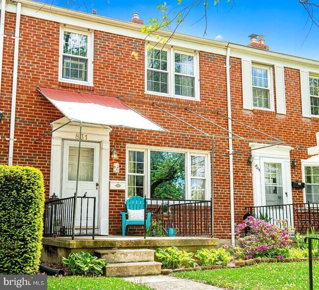 Building Photo - 831 Bosley Ave
