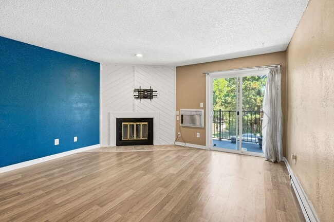 Building Photo - 2280 S Oswego Way