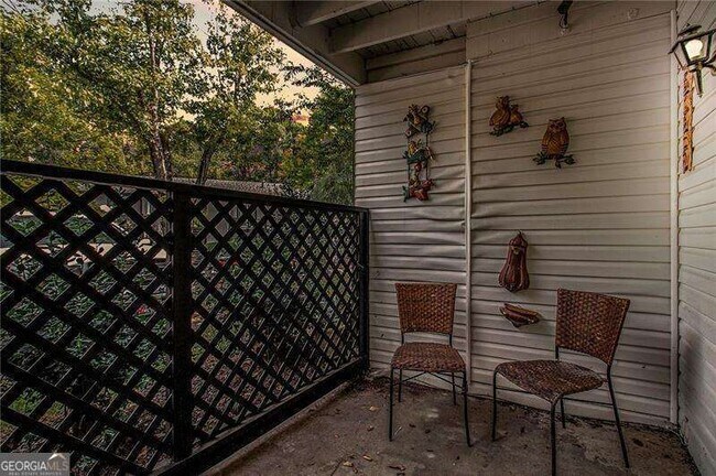 Building Photo - 3599 Woodbriar Cir