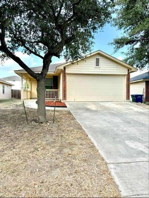 Building Photo - 6739 Freedom Oaks