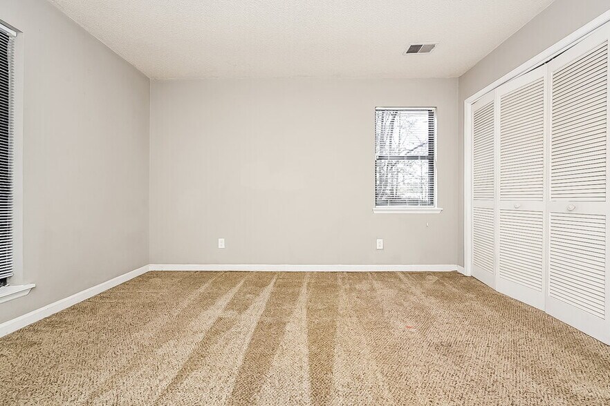 Building Photo - 8607 Forest Pointe Ct