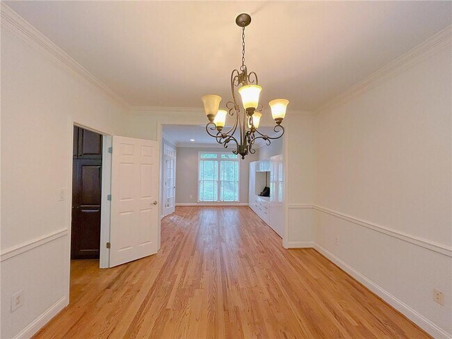Building Photo - 280 Graystone Way
