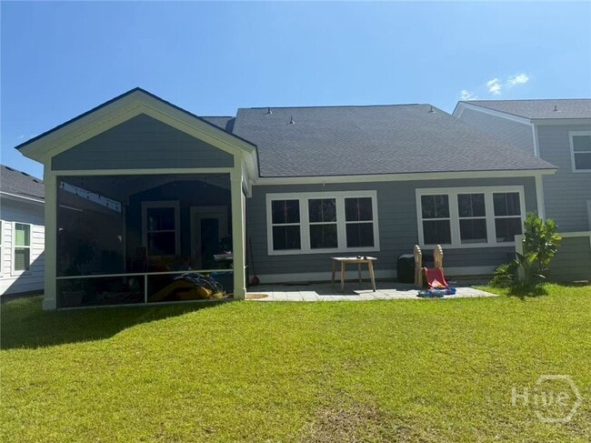 Building Photo - 134 Binscombe Ln