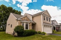 Building Photo - 227 Dowler Dr