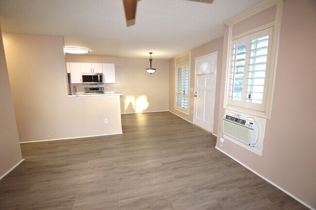 Building Photo - Parkview at Waikele - Ground floor Townhouse 2 bedrooms, 2 baths with 2 parking Avail 2/1/25