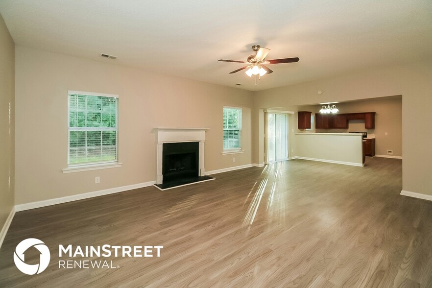 Building Photo - 6417 Polar Fox Ct