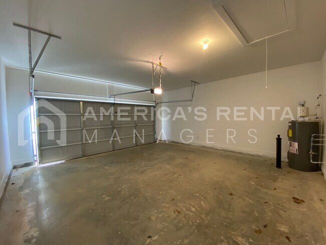 Building Photo - Home for Rent in Parrish, AL!!! Available to View Now!!!