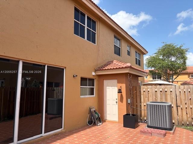 Building Photo - 8423 NW 138th Terrace