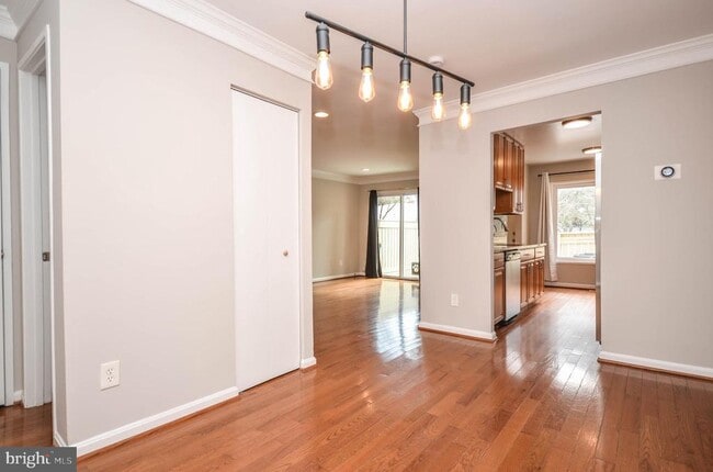 Building Photo - 9316 Jarrett Ct