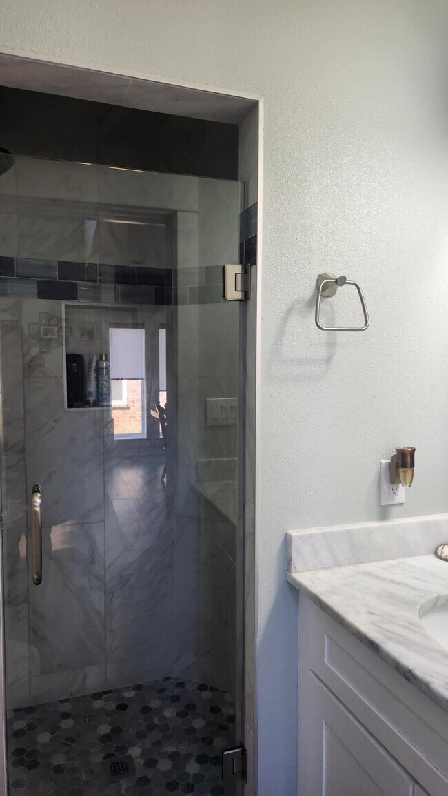 Building Photo - 9149 Timber Ln