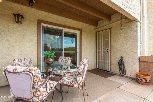 Building Photo - 4150 E Cactus Rd