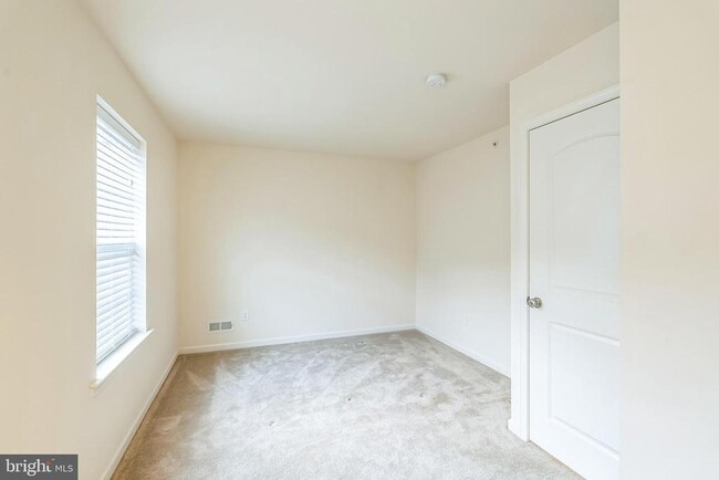 Building Photo - 3910 Cephas Child Rd