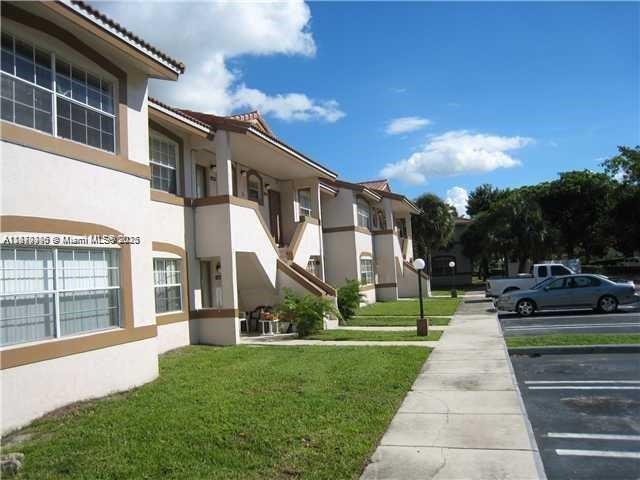 Building Photo - 4267 NW 115th Ave