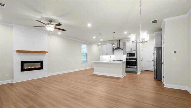 Building Photo - 727 Stickley Oak Way