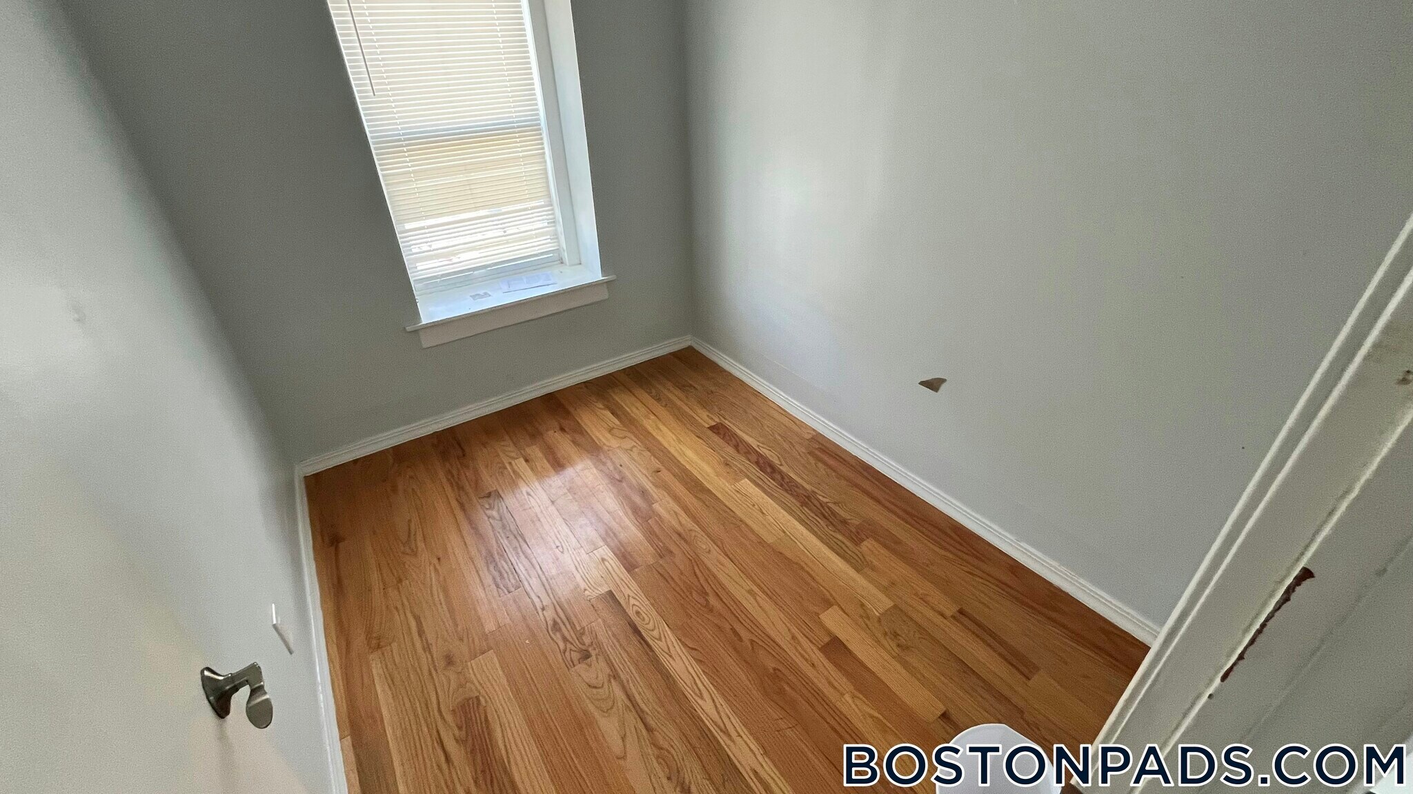 Building Photo - 119 George St