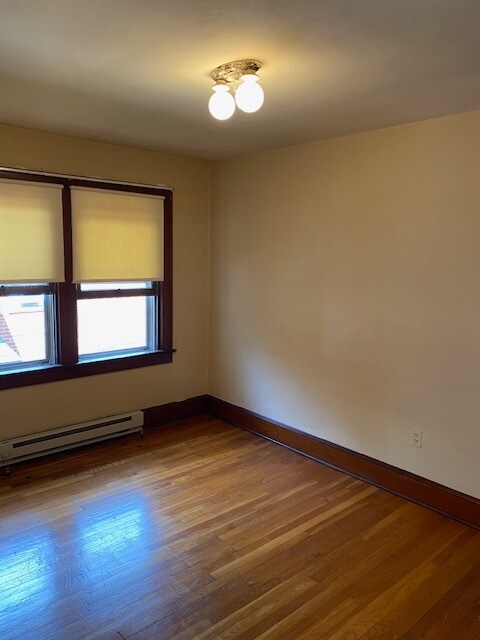 Bedroom - 319 Amherst St