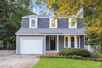 Building Photo - Beautiful Martinez Home