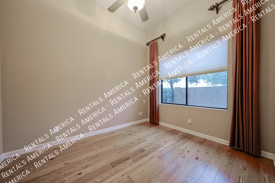 Building Photo - 7931 E Stonecliff Cir