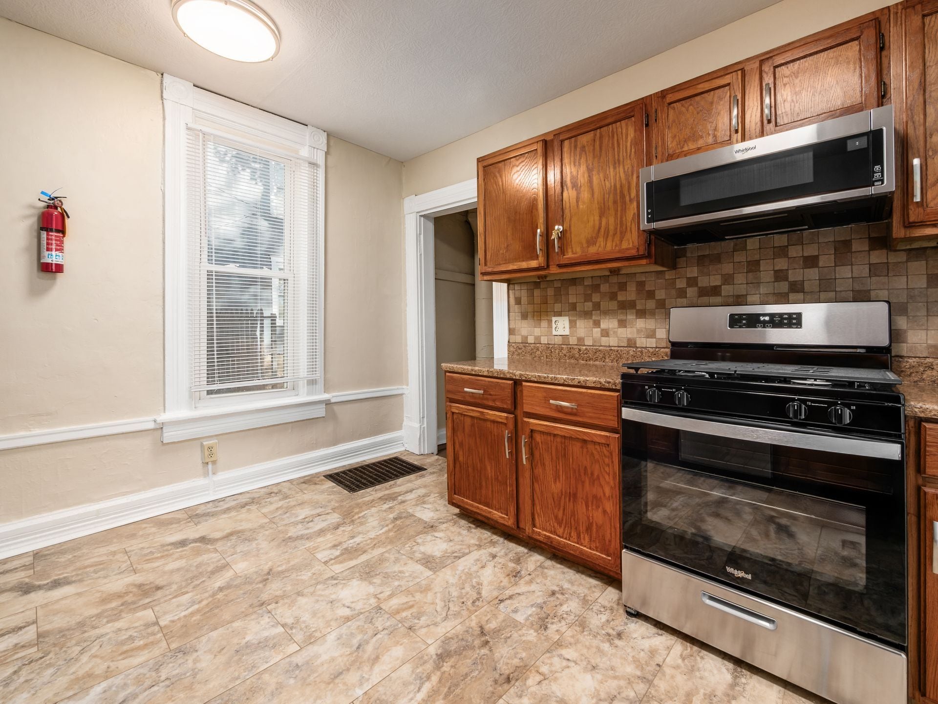 Building Photo - 1447 Hunter Ave