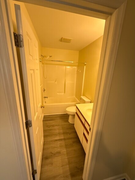 Building Photo - 2831A Bobwhite Cir
