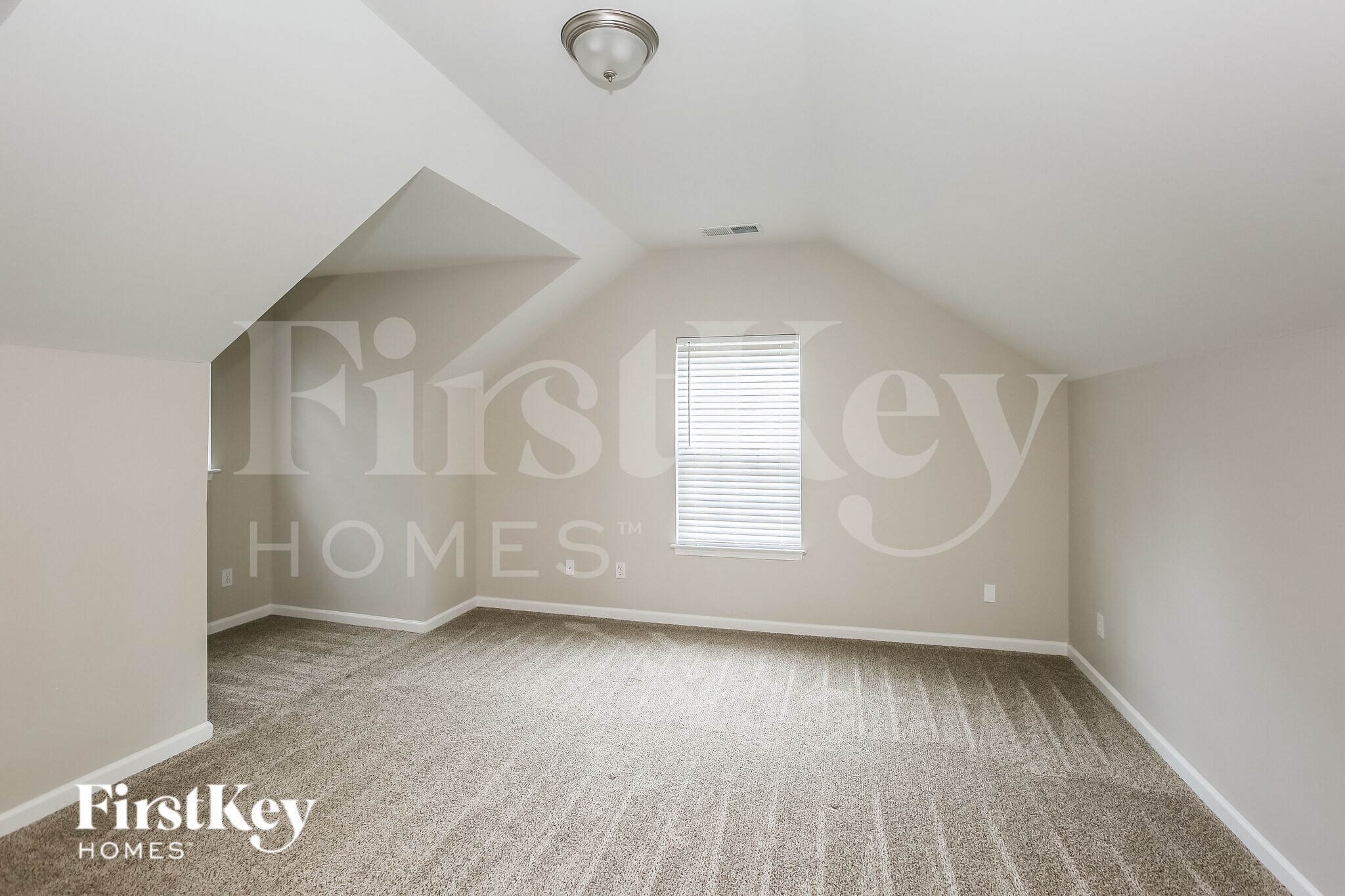 Building Photo - 2516 Macie Glen Ct