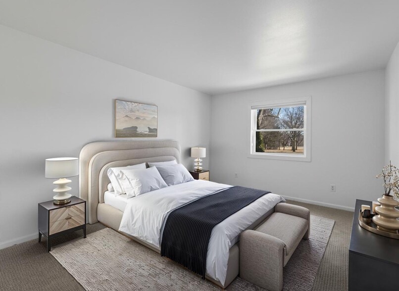 Building Photo - 1933 S 124th St