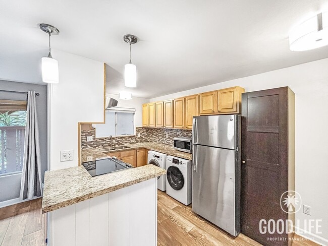 Building Photo - Charming 1 Bed / 1 Bath Condo in the Heart of University Heights