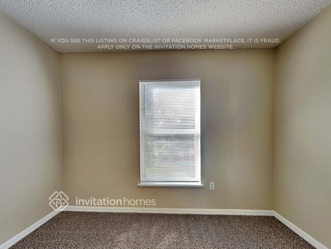 Building Photo - 205 Fort Smith Blvd