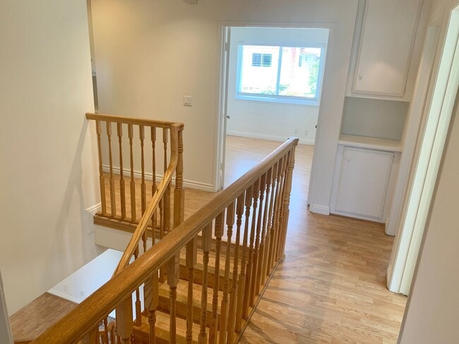 Building Photo - Five Bedroom Single Family Home in Irvine!