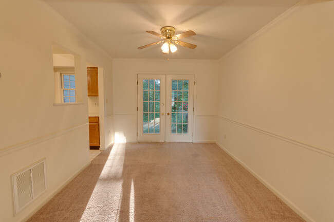 Building Photo - 1402 Minor Ridge Ct