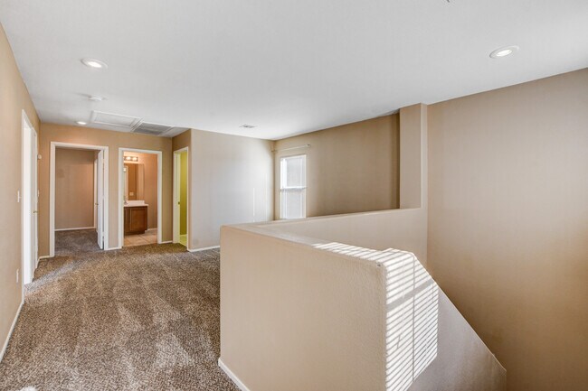 Building Photo - 4256 Lady Burton St